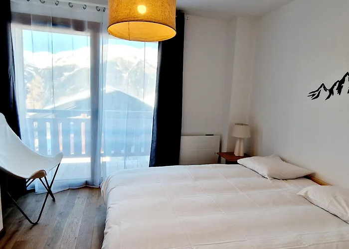 Neuf 5 Pieces A 20m Des Pistes Avec Garage Double - Fr-1-755-37 La Plagne